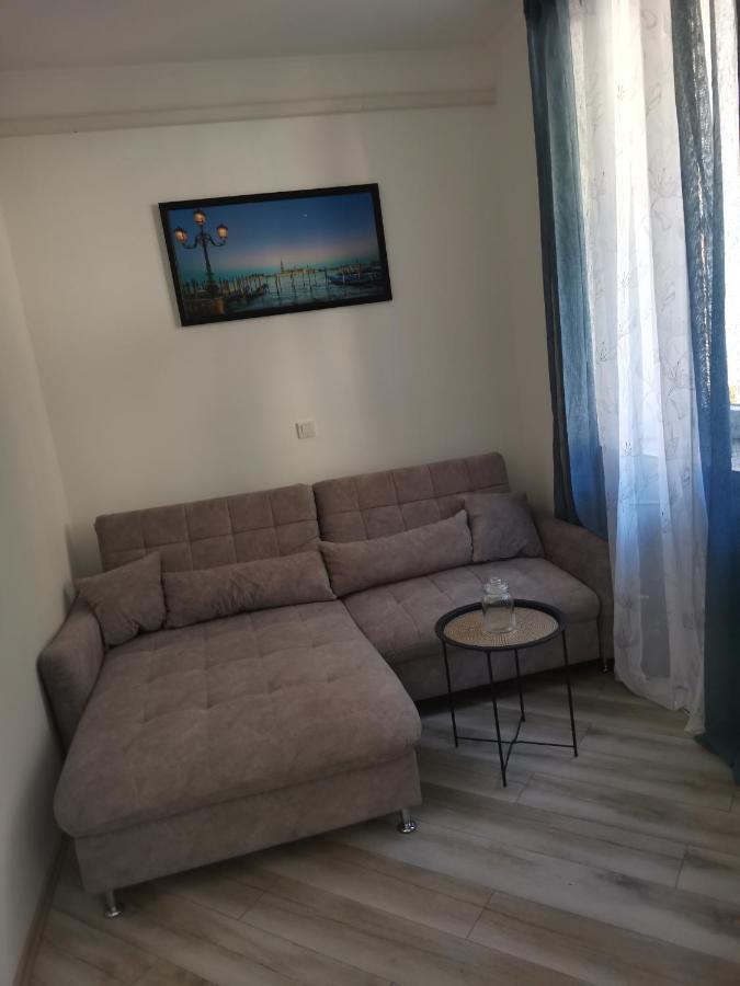 普拉Studio Apartman Kristina公寓 外观 照片
